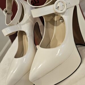 Elegant White Platform Mary Jane Heels